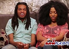 Sexy femme noire babe devient vraiment sauvage et sexy avec son épouse
